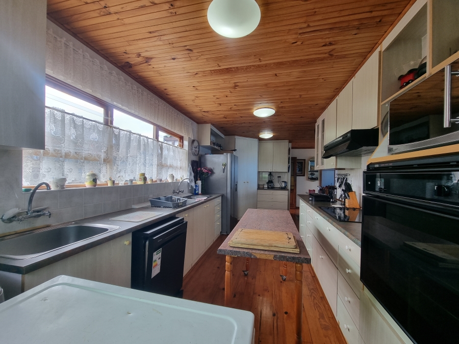 4 Bedroom Property for Sale in Dana Bay Western Cape